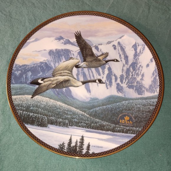Academia Plate The Return Home Limited Edition Collectible Alan Barnard Birds - Picture 1 of 4